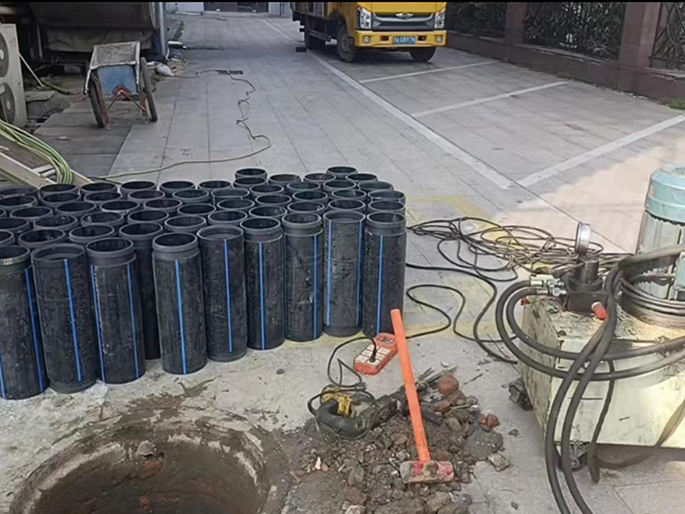 运粮湖管理区PE置换管厂家 DN315置换管 非开挖管短管置换